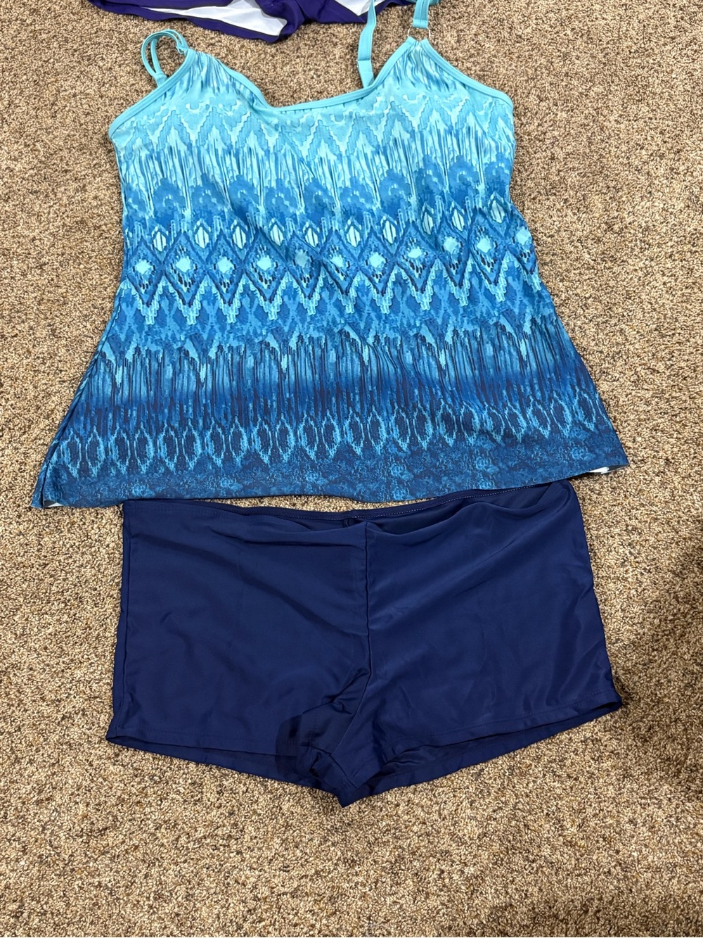 Women’s Blue Ombre Tankini Set with Navy Swim Shorts 1xl